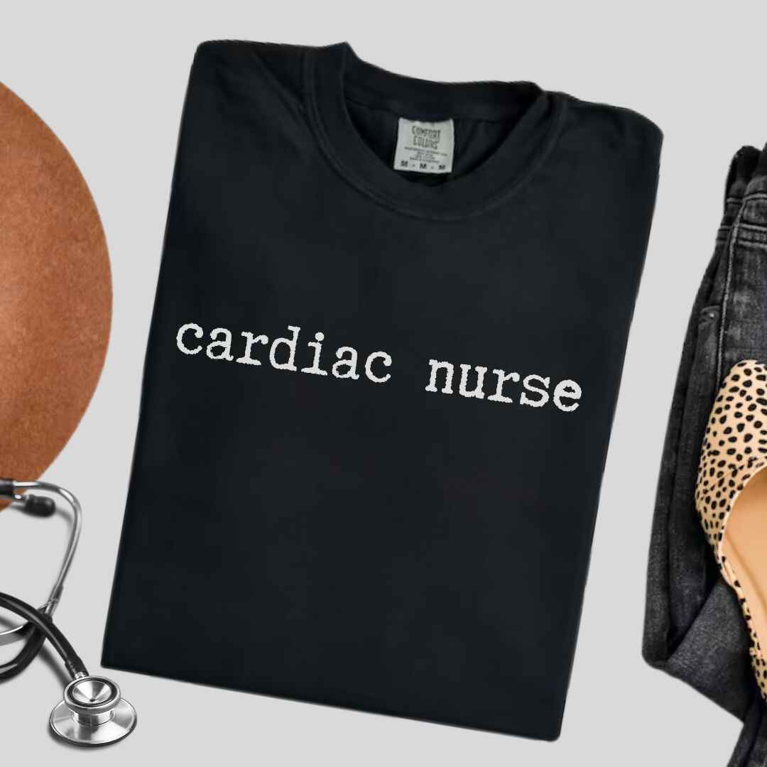 Cardiac Nurse Minimalist T-shirt