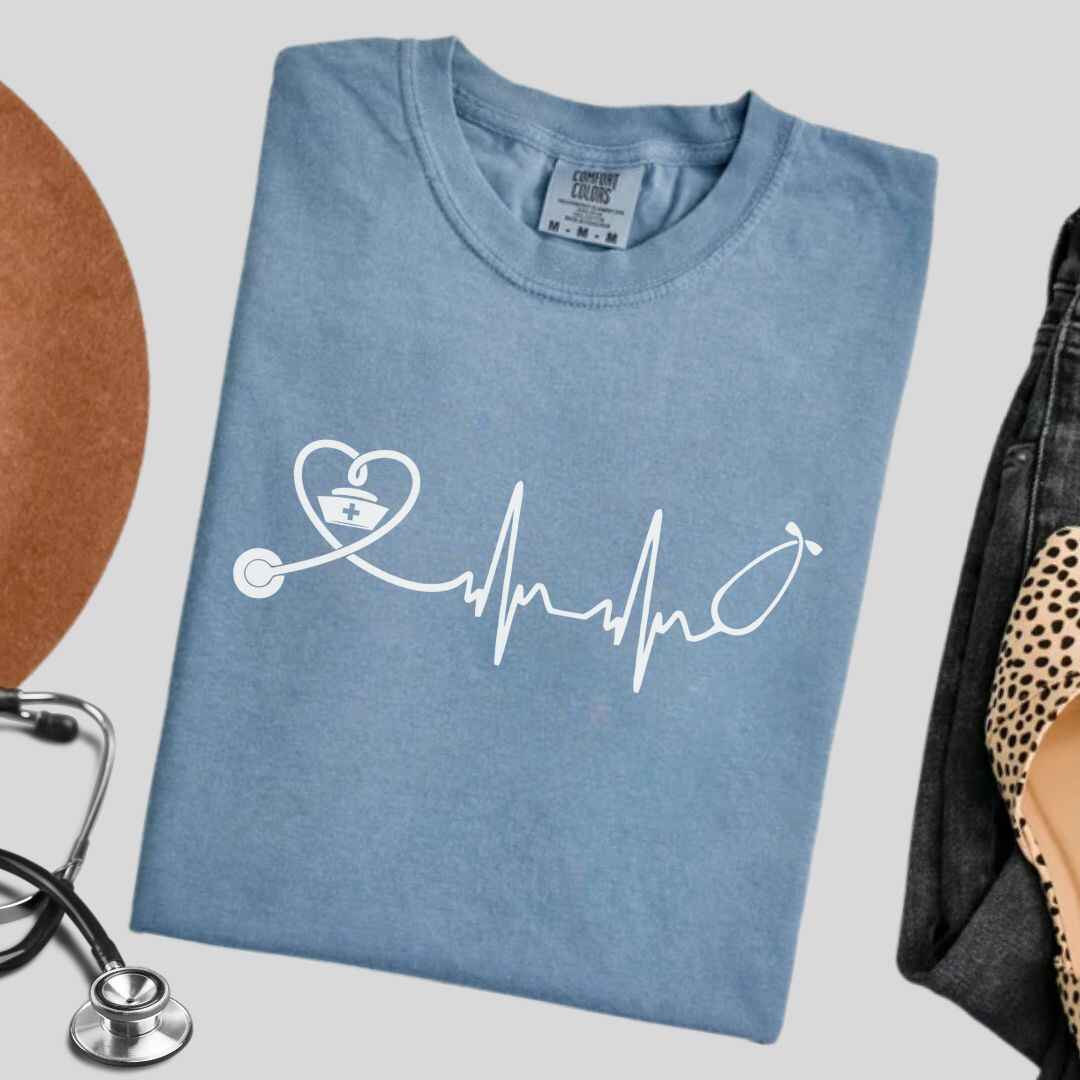 Heart, EKG Stethoscope Minimalist T-shirt