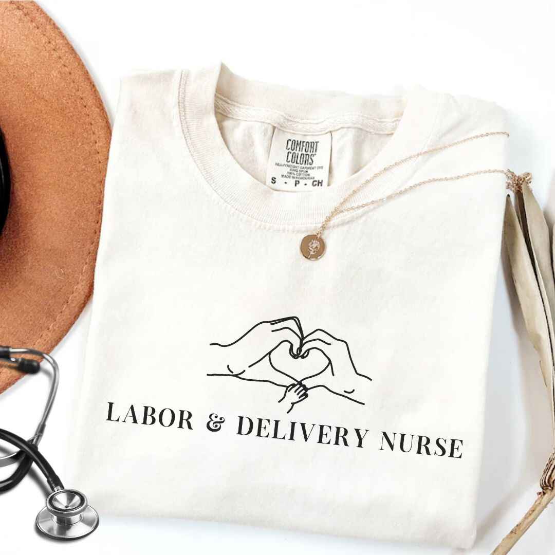 Labor And Delivery L&D Nurse 'Heart Hands' Minimalist T-shirt