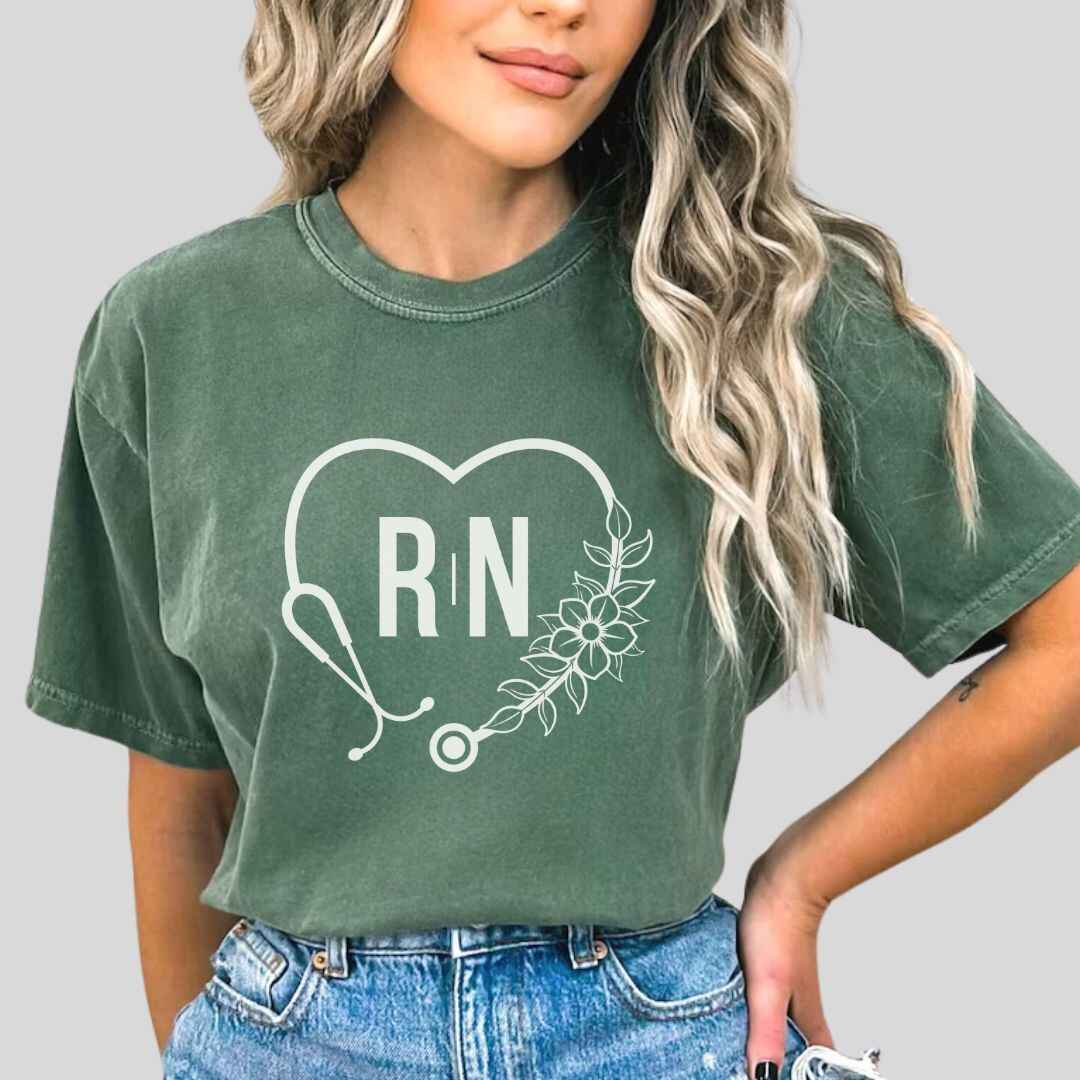 Registered Nurse Heart Stethoscope T-shirt