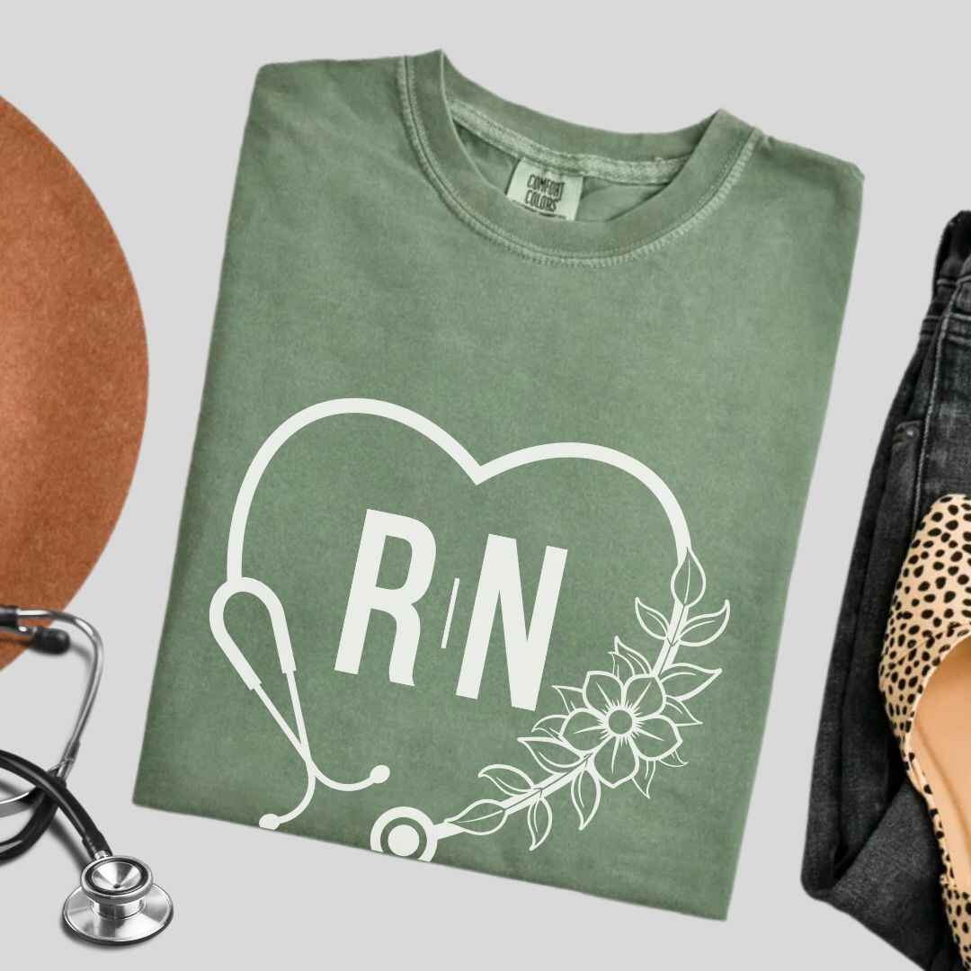 Registered Nurse Heart Stethoscope T-shirt