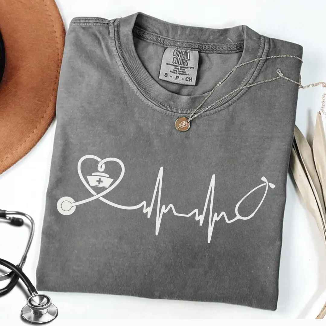 Heart, EKG Stethoscope Minimalist T-shirt