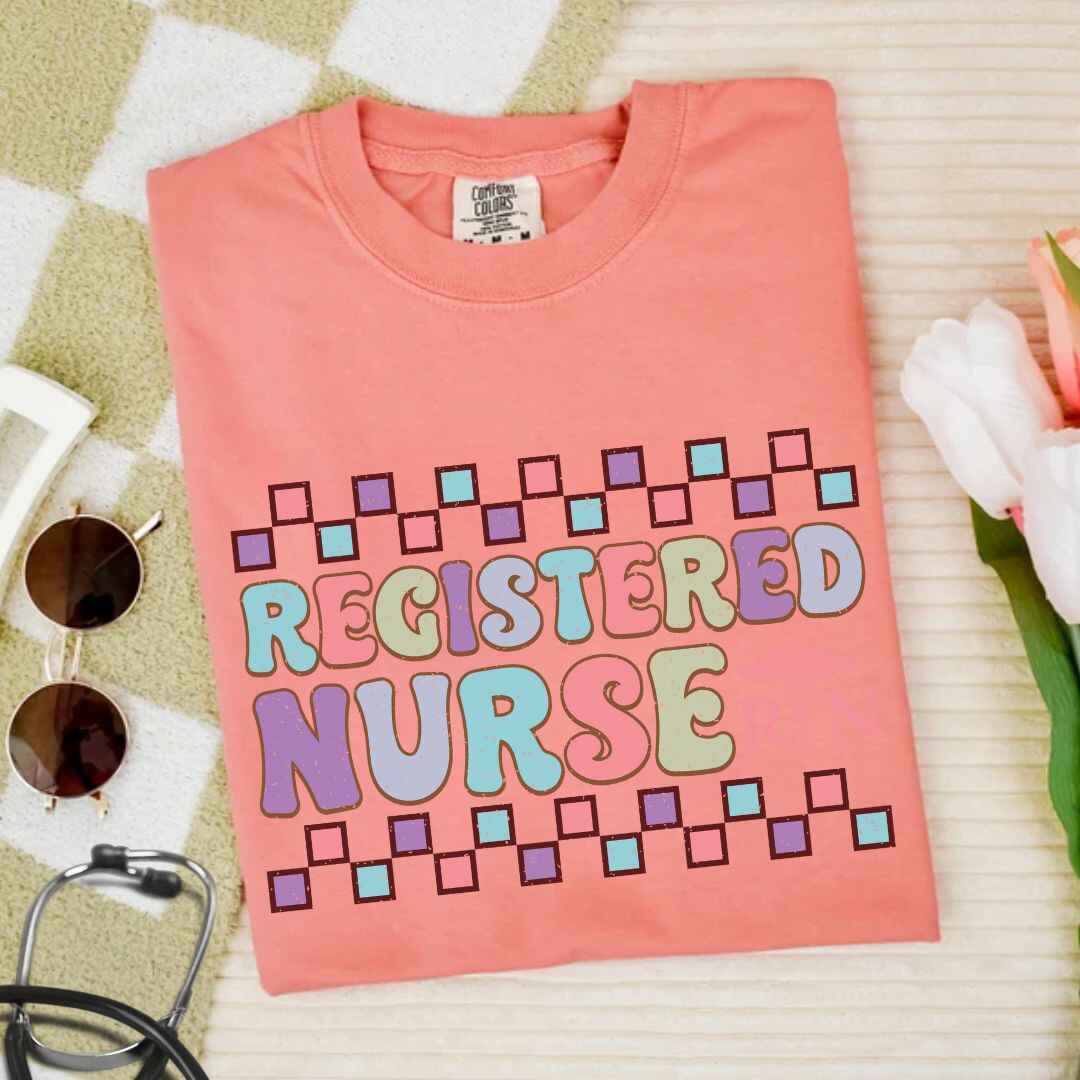 Registered Nurse Retro T-shirt